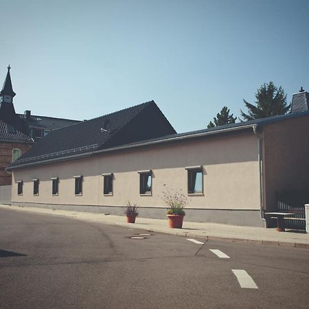 Hotel Uebernacht Erfurt Esterno foto