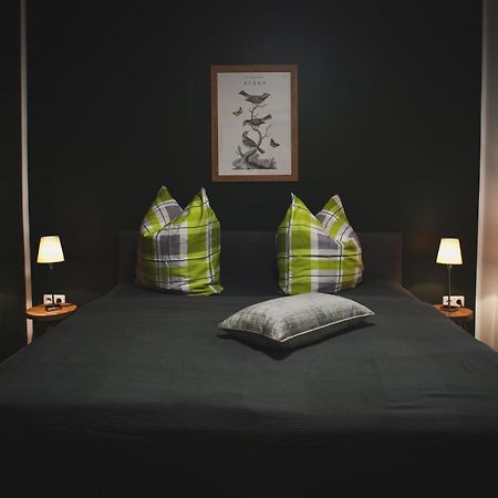 Hotel Uebernacht Erfurt Esterno foto