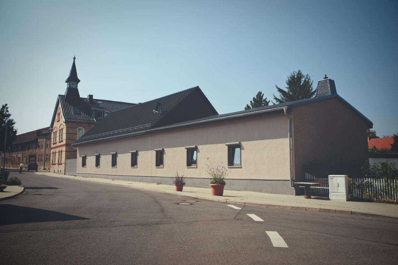 Hotel Uebernacht Erfurt Esterno foto